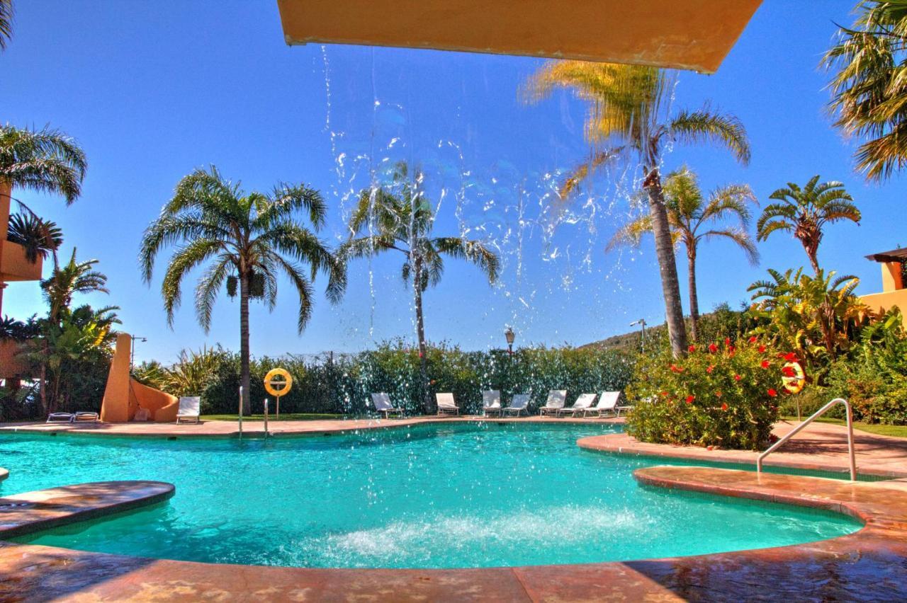 4 Bedroom Holiday Townhouse In Riviera Del Sol With Sea Views Sitio de Calahonda Eksteriør billede