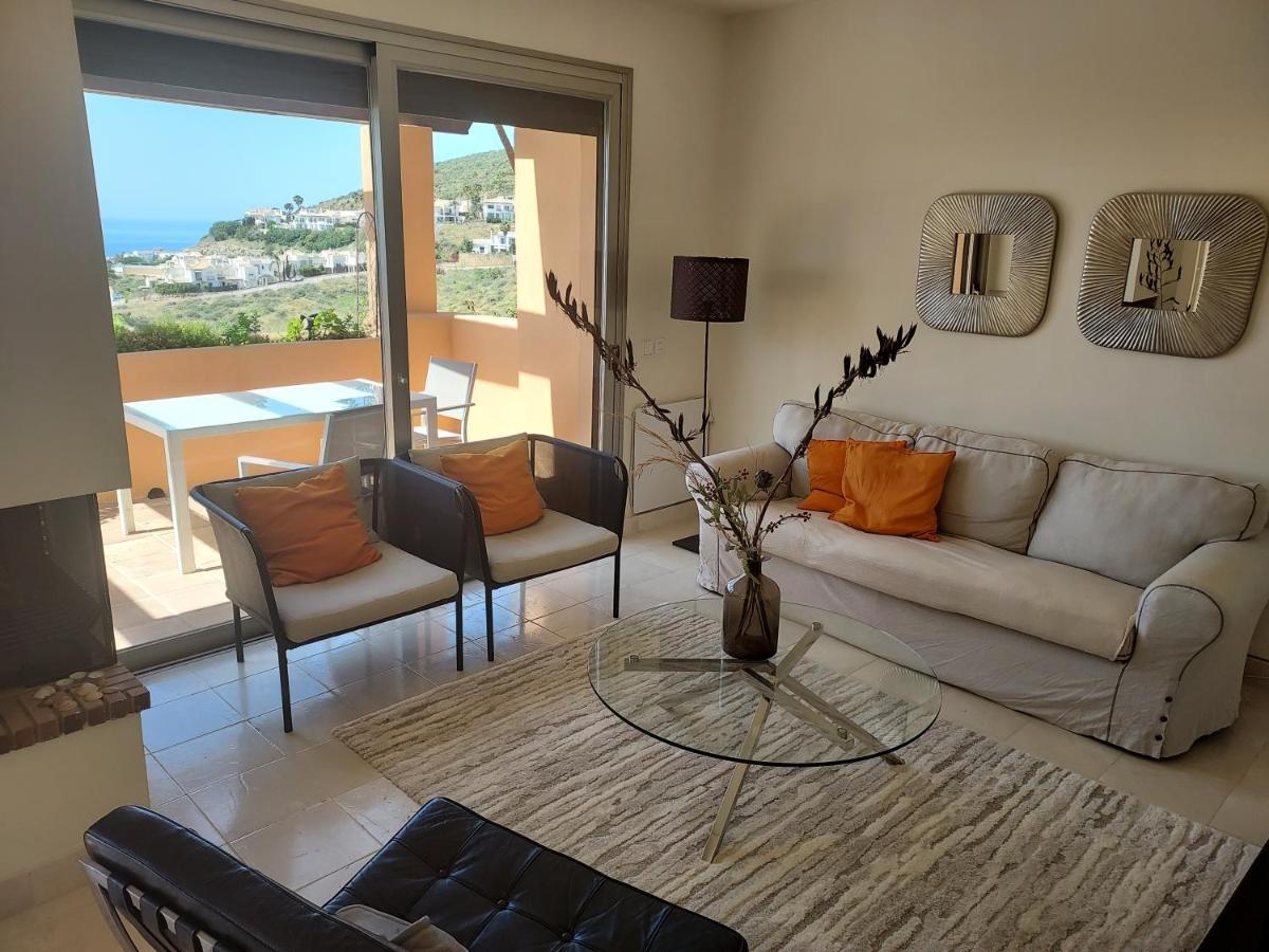 4 Bedroom Holiday Townhouse In Riviera Del Sol With Sea Views Sitio de Calahonda Eksteriør billede