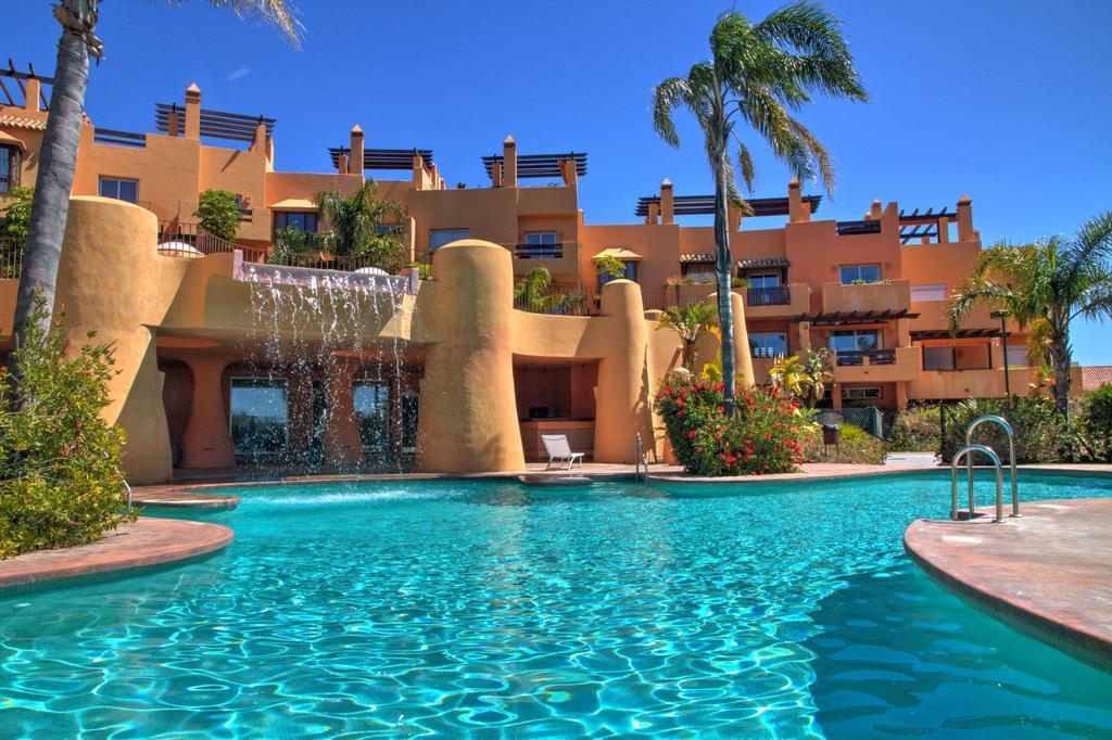 4 Bedroom Holiday Townhouse In Riviera Del Sol With Sea Views Sitio de Calahonda Eksteriør billede